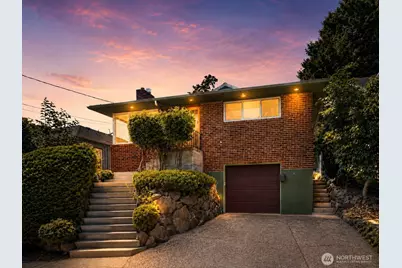 5547 38th Avenue NE, Seattle, WA 98105 - Photo 4