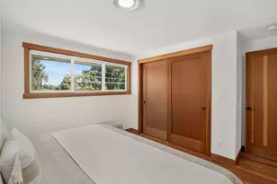 5547 38th Ave NE, Seattle, WA 98105 - Photo 18