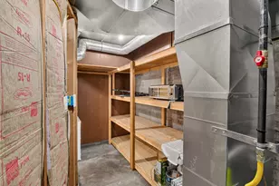 5547 38th Ave NE, Seattle, WA 98105 - Photo 28