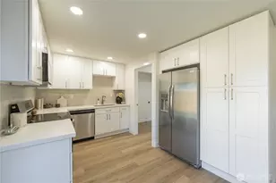 8801 13th St NE, Lake Stevens, WA 98258 - Photo 14