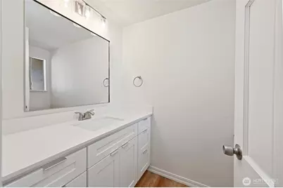 305 NW 198th Street, Shoreline, WA 98177 - Photo 20