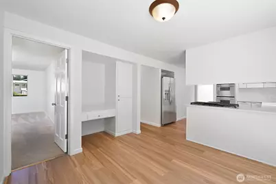 305 NW 198th Street, Shoreline, WA 98177 - Photo 12