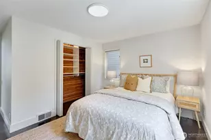 1819 39th Ave E, Seattle, WA 98112 - Photo 18