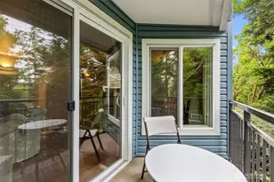 12704 NE 144th St, Kirkland, WA 98034 - Photo 16