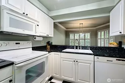 12704 NE 144th Street #A204, Kirkland, WA 98034 - Photo 12