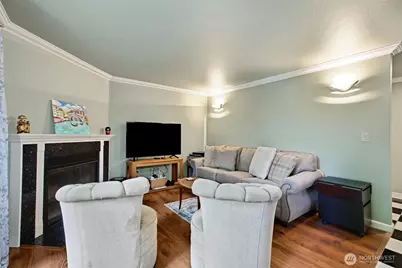 12704 NE 144th Street #A204, Kirkland, WA 98034 - Photo 2