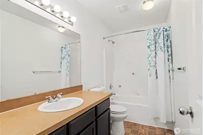 19114 19th Avenue Ct E, Spanaway, WA 98387 - Photo 28