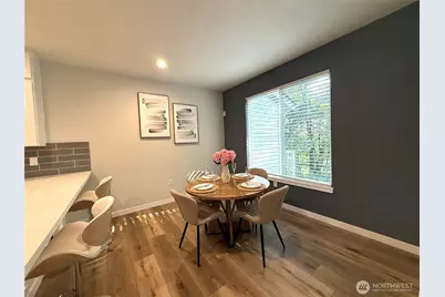 5007 Lake Place S #D27, Renton, WA 98055 - Photo 6