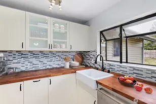 15759 119th Pl SE, Renton, WA 98058 - Photo 12