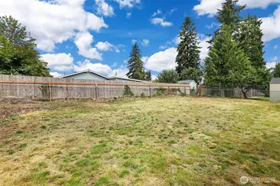15759 119th Place SE, Renton, WA 98058 - Photo 32
