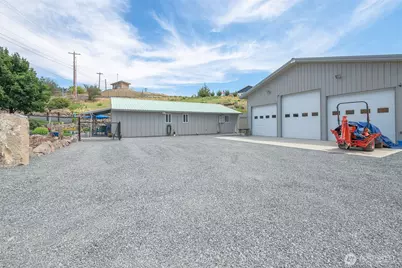 749 Wheeler Hill Road, Wenatchee, WA 98801 - Photo 18