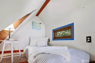 1749 NW 63rd Street, Seattle, WA 98107 - Photo 32