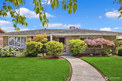 4915 Rucker Avenue, Everett, WA 98203 - Photo 1