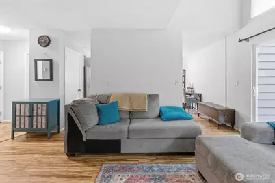 8442 26th Avenue SW #A, Seattle, WA 98106 - Photo 12