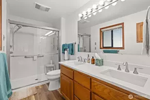 405 W 4th St, Centralia, WA 98531 - Photo 16
