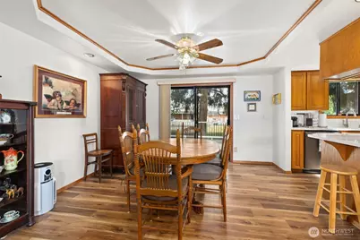 405 W 4th Street, Centralia, WA 98531 - Photo 12