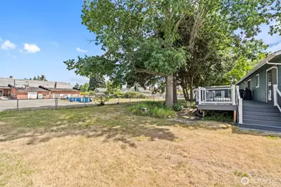 405 W 4th Street, Centralia, WA 98531 - Photo 28