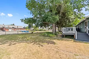 405 W 4th St, Centralia, WA 98531 - Photo 28