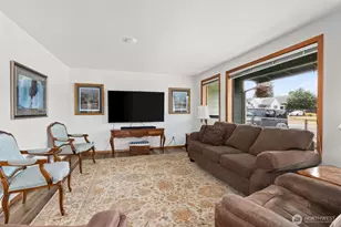 405 W 4th St, Centralia, WA 98531 - Photo 6