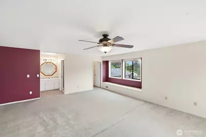 20015 Island Parkway E, Lake Tapps, WA 98391 - Photo 28