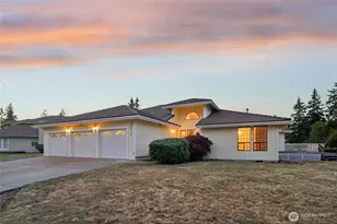 20015 Island Pkwy E, Lake Tapps, WA 98391 - Photo 14