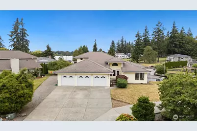 20015 Island Parkway E, Lake Tapps, WA 98391 - Photo 8