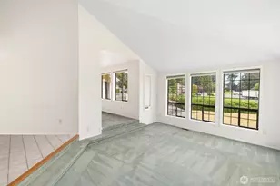 20015 Island Pkwy E, Lake Tapps, WA 98391 - Photo 22