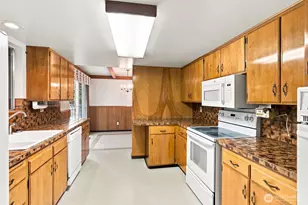 10309 64th Ave Ct E, Puyallup, WA 98373 - Photo 12
