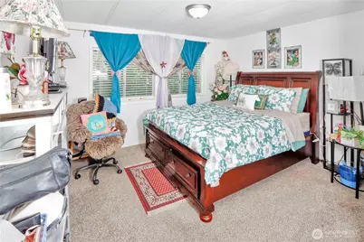1298 NE Steele Creek Drive, Bremerton, WA 98311 - Photo 12