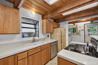 101 Cascade Drive, Packwood, WA 98361 - Photo 12
