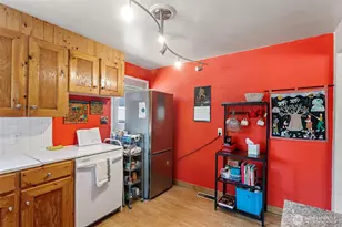 18042 10th Ave NE, Shoreline, WA 98155 - Photo 10