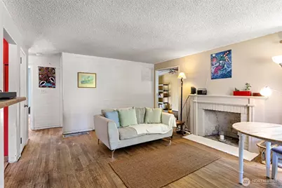 18042 10th Avenue NE, Shoreline, WA 98155 - Photo 4