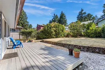 18042 10th Avenue NE, Shoreline, WA 98155 - Photo 12