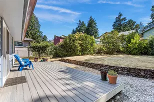 18042 10th Ave NE, Shoreline, WA 98155 - Photo 12