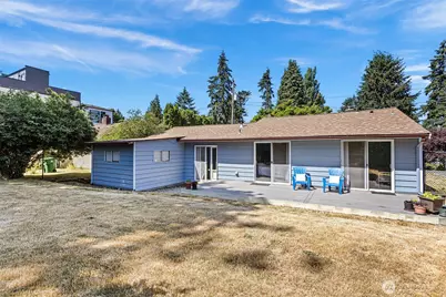 18042 10th Avenue NE, Shoreline, WA 98155 - Photo 14
