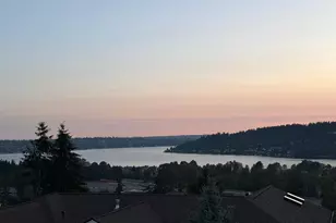 7615 113th Ave SE, Newcastle, WA 98056 - Photo 2