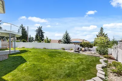 7615 113th Avenue SE, Newcastle, WA 98056 - Photo 32