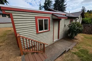 14337 Burke Ave N, Seattle, WA 98133 - Photo 20