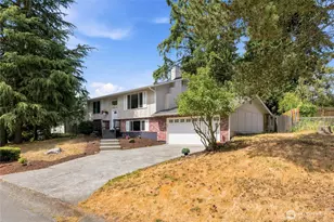 7910 Husky Way SE, Lacey, WA 98503 - Photo 2