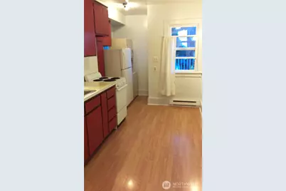 303 N 64th Street, Seattle, WA 98103 - Photo 18