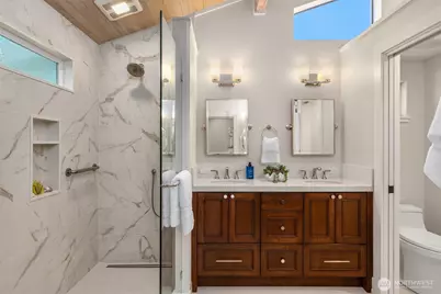 15670 NE Point Monroe Drive, Bainbridge Island, WA 98110 - Photo 22