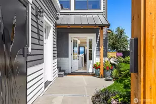 15670 NE Point Monroe Dr, Bainbridge Island, WA 98110 - Photo 6