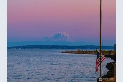 15670 NE Point Monroe Drive, Bainbridge Island, WA 98110 - Photo 4