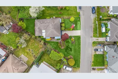10945 Forest Avenue S, Seattle, WA 98178 - Photo 26