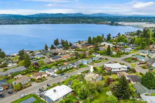 10945 Forest Ave S, Seattle, WA 98178 - Photo 28