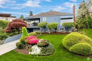 10945 Forest Ave S, Seattle, WA 98178 - Photo 2