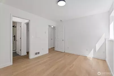216 Broadway #3, Tacoma, WA 98402 - Photo 14