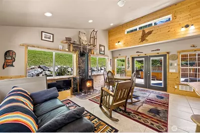 33217 Mount Tahoma Canyon Road E, Ashford, WA 98304 - Photo 18