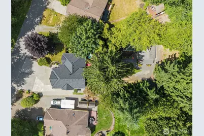 12131 181st Drive SE, Snohomish, WA 98290 - Photo 32