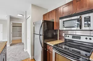 1610 Belmont Ave, Seattle, WA 98122 - Photo 14